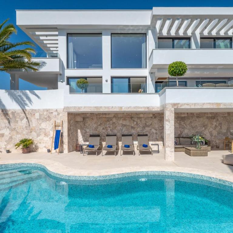 VACATION MARBELLA I Villa Riviera The View, Luxury Villa, Breathtaking Sea View, Private Pool, American BBQ, Close Distance to the Finest Beaches - Villa con vistas al mar - 3