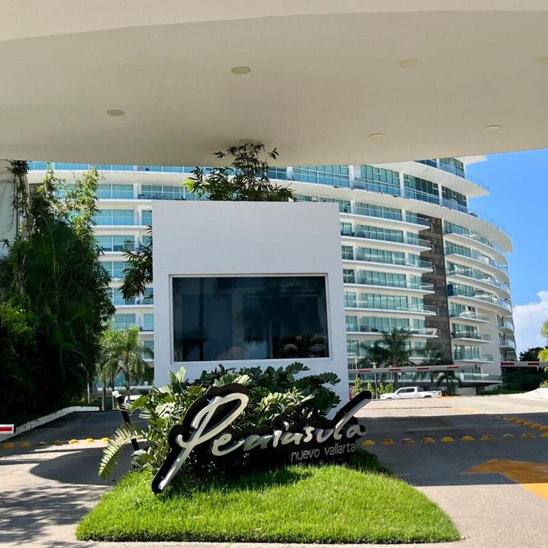Charming apartment on the ground floor, Peninsula Nuevo Vallarta - Three-Bedroom Apartment - 18