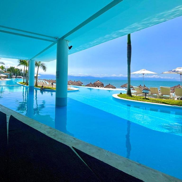 Charming apartment on the ground floor, Peninsula Nuevo Vallarta - Three-Bedroom Apartment - 38