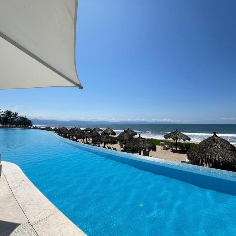 Charming apartment on the ground floor, Peninsula Nuevo Vallarta - Three-Bedroom Apartment - 83
