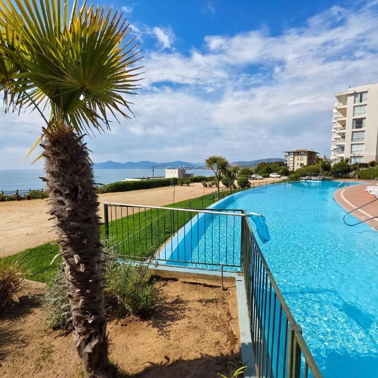 Vista al mar, acceso a la playa y jardín - Apartamento con vistas al mar - 28