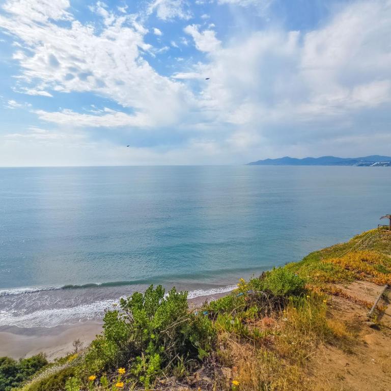 Vista al mar, acceso a la playa y jardín - Apartamento con vistas al mar - 52