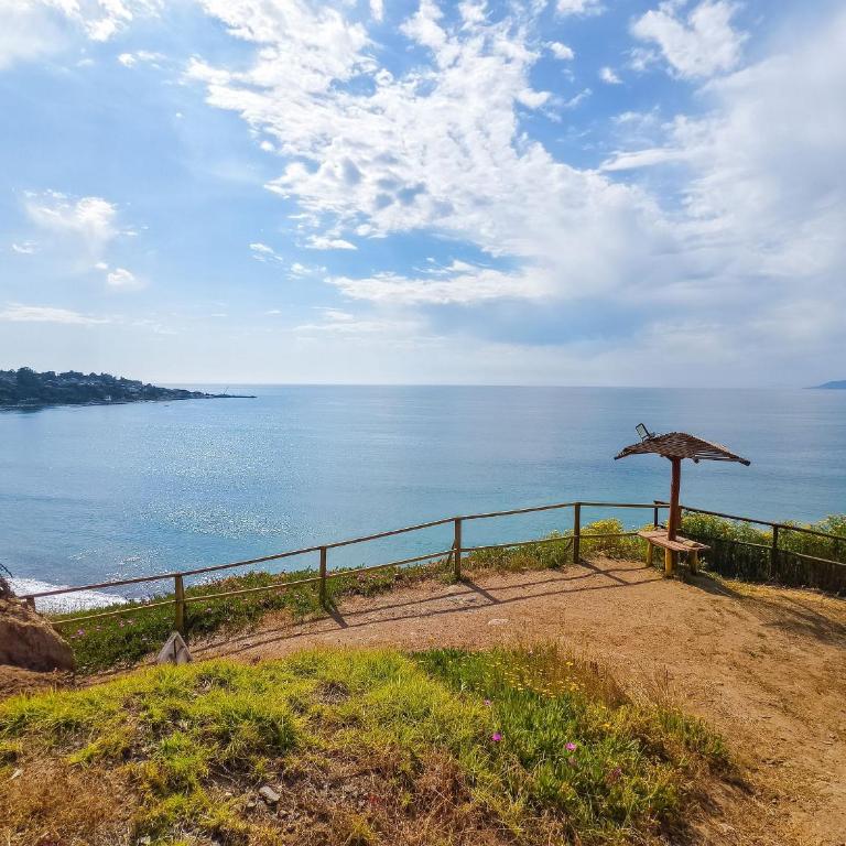 Vista al mar, acceso a la playa y jardín - Apartamento con vistas al mar - 53