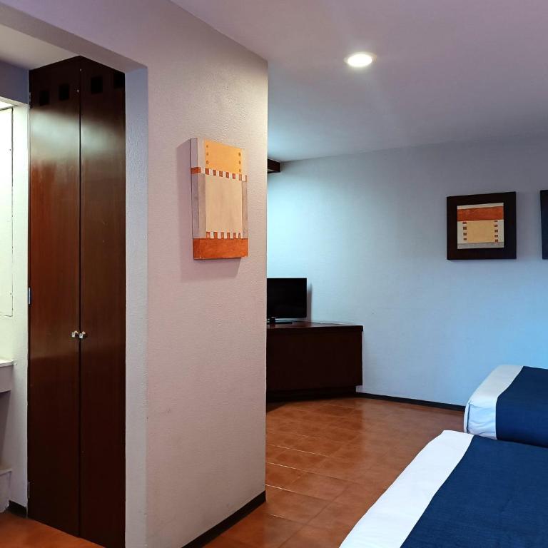 Hotel Panamerican - Habitación Doble - 2 camas dobles - 11