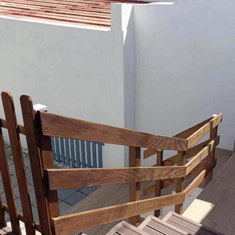 A house with a garden, garage, sauna, and jacuzzi - Casa de 2 dormitorios - 13