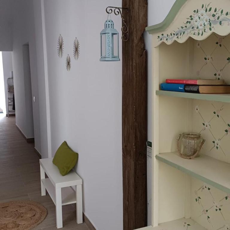 A house with a garden, garage, sauna, and jacuzzi - Casa de 2 dormitorios - 47