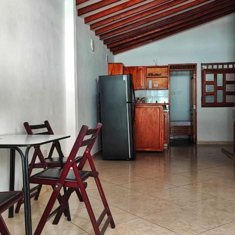 Apartamentos con estacionamiento cerca al parque - Apartamento - 3