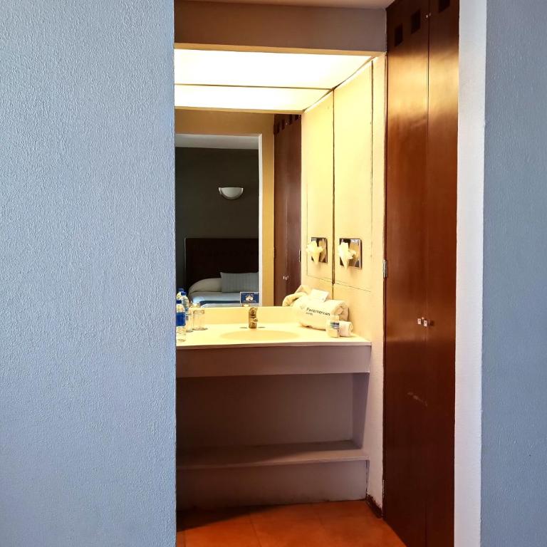 Hotel Panamerican - Habitación Doble - 2 camas dobles - 13