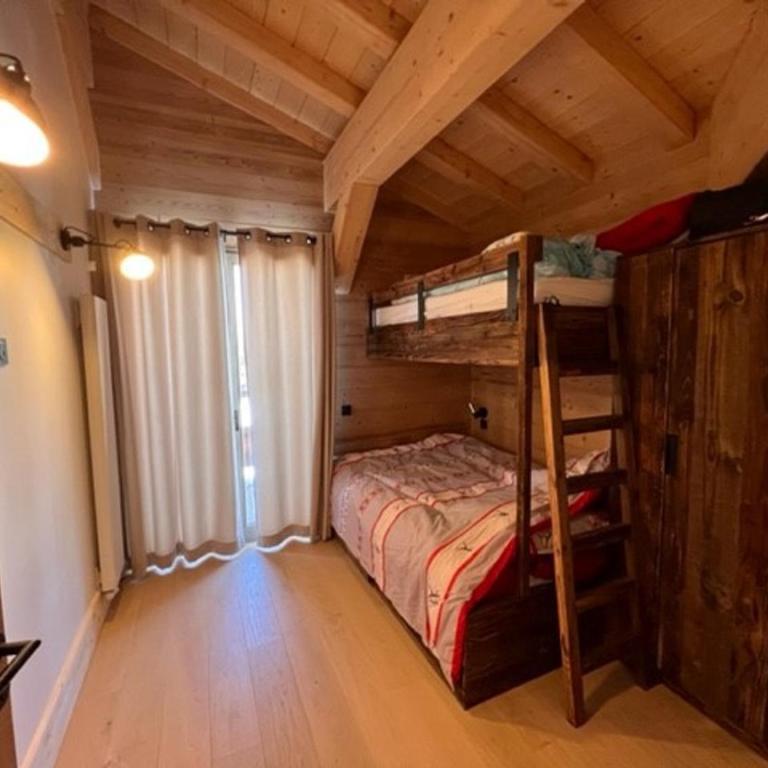 Appartement spacieux • Parking • WIFI gratuit • Billard • Spa - FR-1-275-187 - Apartment - 15