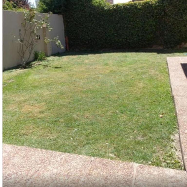 Chalet barrio parque Necochea - Two-Bedroom House - 6
