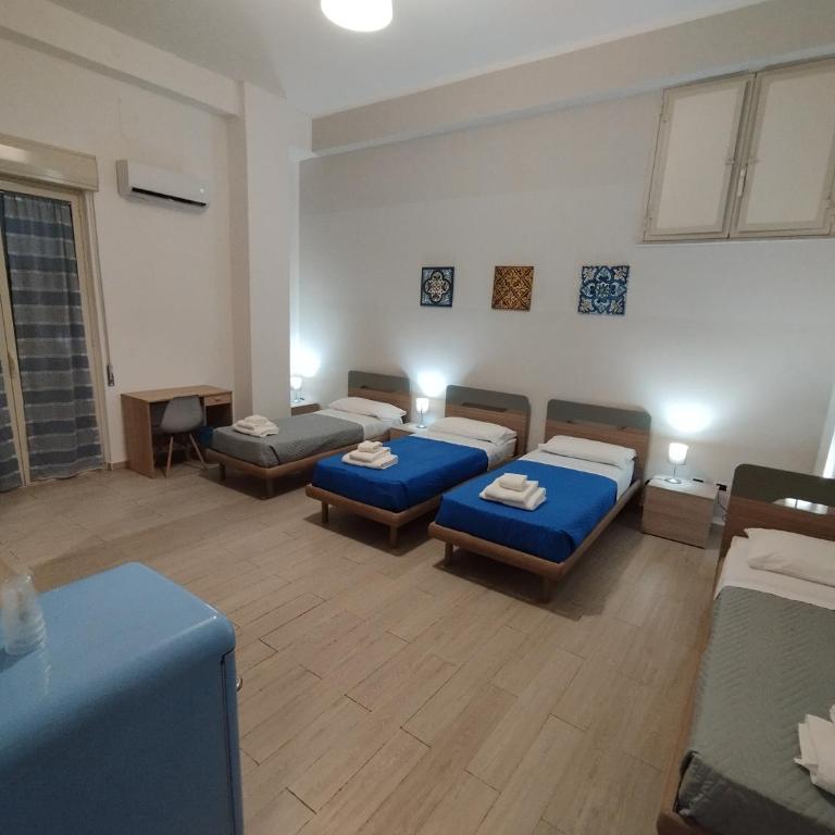 GiGi Affittacamere - Quadruple Room with Shared Bathroom - 2