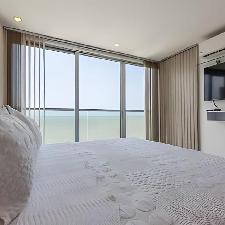 1004 Morros City - Spectacular 1 Bedroom Condo - Apartment - 2