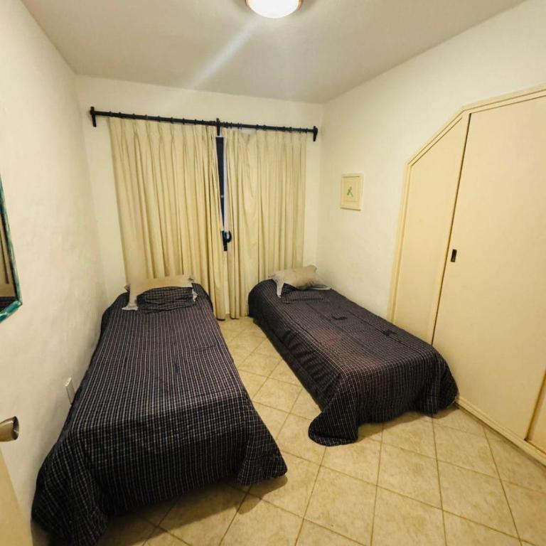 Piriapolis Playa Grande Frente al mar - Apartamento de 2 dormitorios - 30