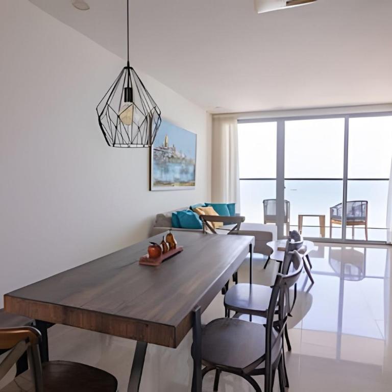 Beautiful 2 Bedroom Apt on the 11th Floor-Morros City - Apartment - 34