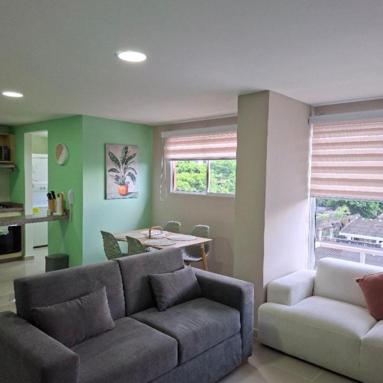 Apto Moderno y Familiar 302 Excelente Ubicación norte Barranquilla - Apartamento de 2 dormitorios - 2