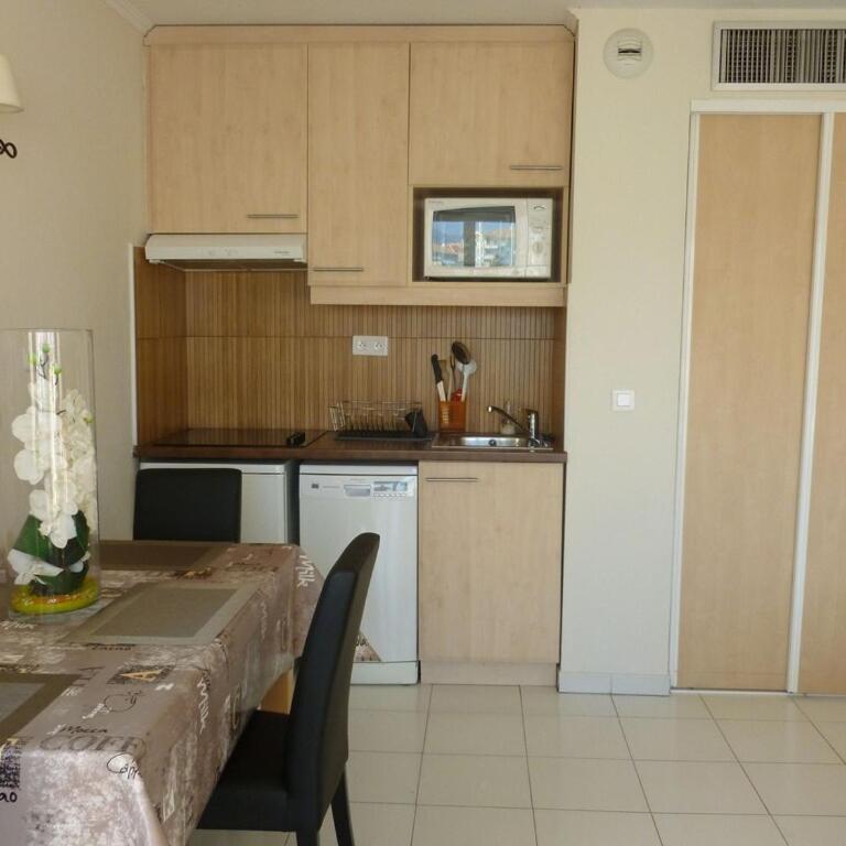 Studio vue exceptionnelle sur Port Frejus - Monolocale con Vista Mare - 2