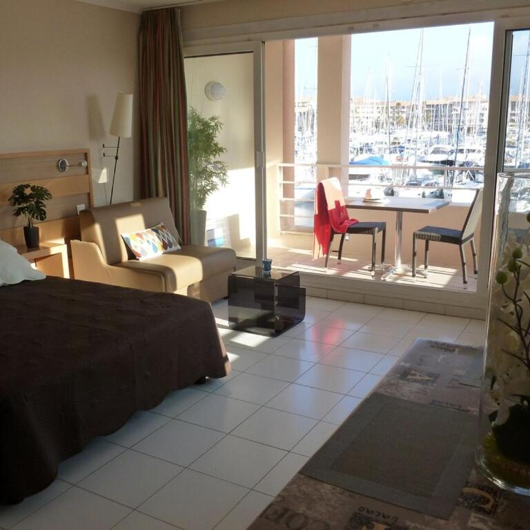 Studio vue exceptionnelle sur Port Frejus - Monolocale con Vista Mare - 14