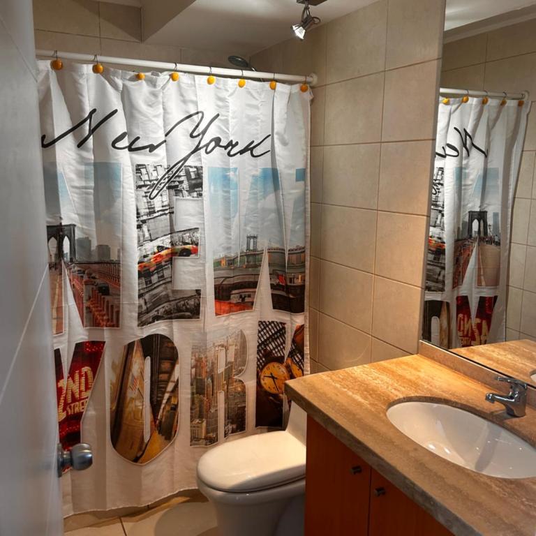 Lindo y agradable, hogar de paso, cómodo - Three-Bedroom Apartment - 5