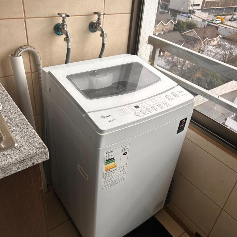 Lindo y agradable, hogar de paso, cómodo - Three-Bedroom Apartment - 11
