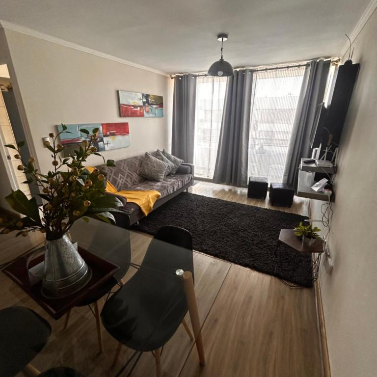 Lindo y agradable, hogar de paso, cómodo - Three-Bedroom Apartment - 14