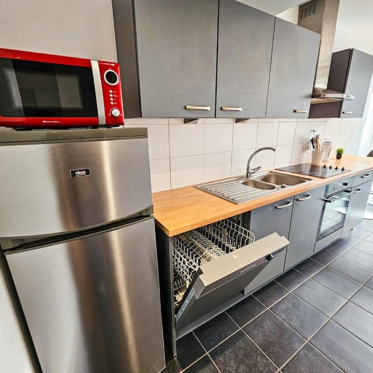 Appartement T3 lumineux - Centre Saint-Étienne - Apartamento de 2 dormitorios - 25