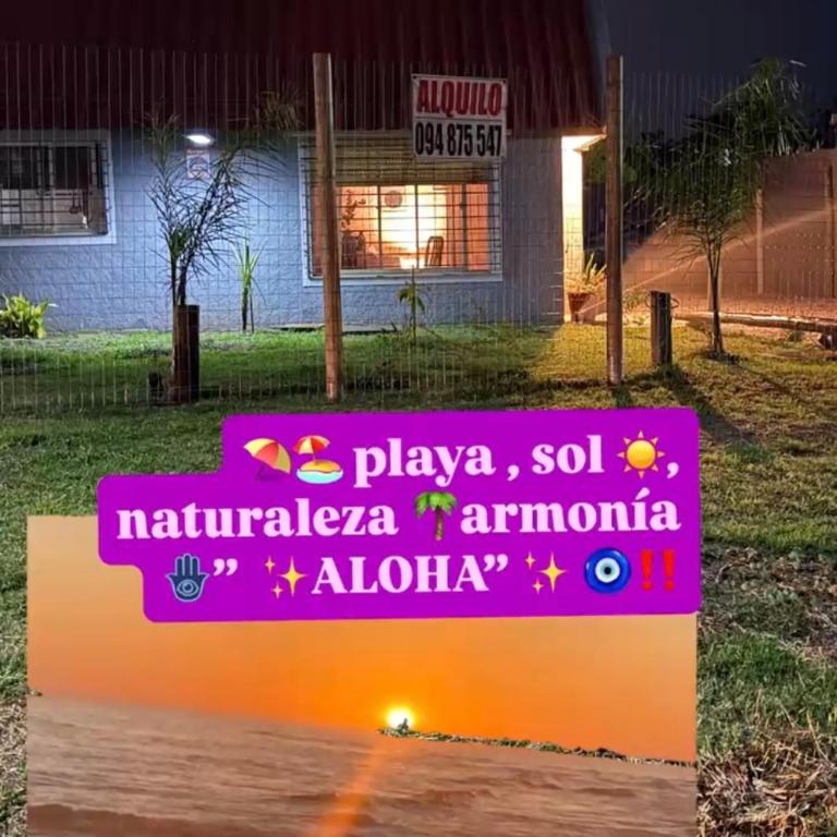 Mar 11 -ALOHA - Family Room - 44