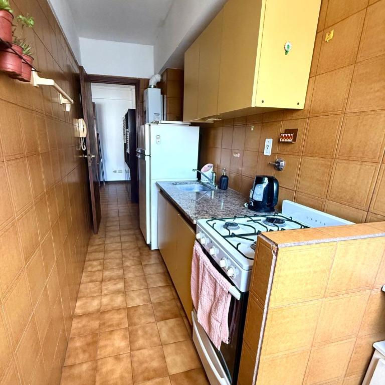 Amardel - One-Bedroom Apartment - 6