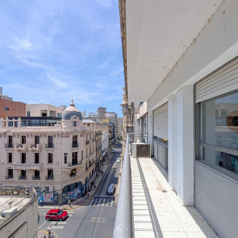 A metros del Parana - Centro - Apartamento de 1 dormitorio - 35