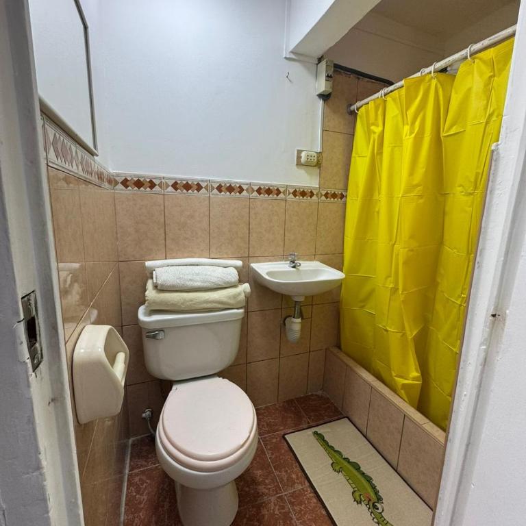 Miraflores, baño privado, ingreso independiente - One-Bedroom Apartment - 8