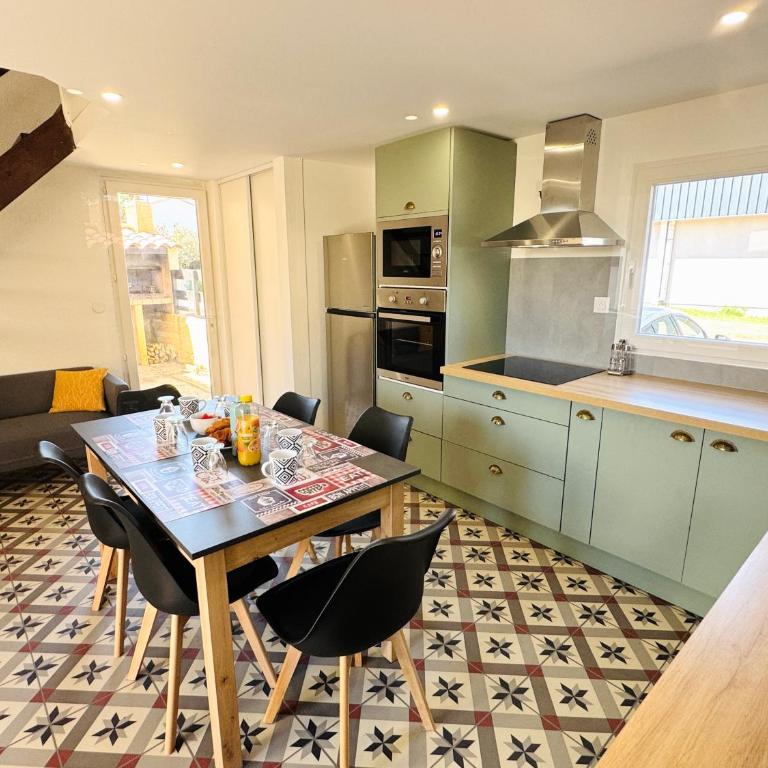 La Belle Evasion-Calme-Terrasse-BBQ-Parking-SUDSEJOURCONCIERGERIE - Casa Vacacional de 3 dormitorios - 5