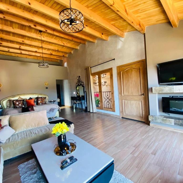 Casa Neek , tu casa en San Cristóbal - Vacation Home - 8