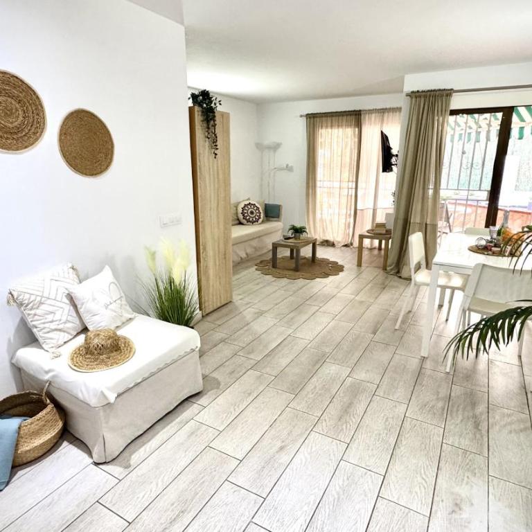 Sur y Sol Junto al Mar by Deihu Experiences - Apartamento Deluxe de 1 dormitorio con vistas al jardín - 13
