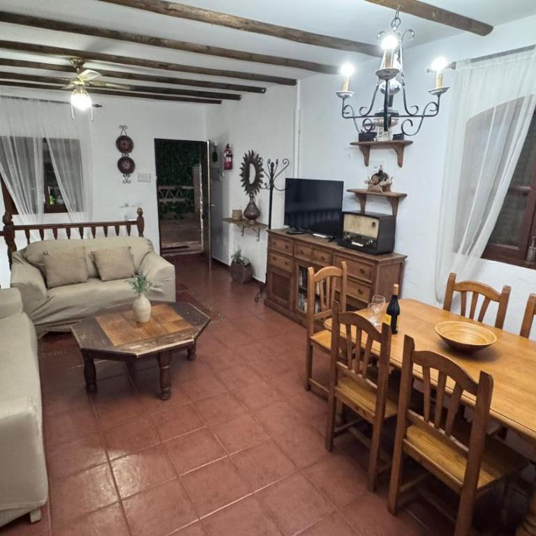 Frigiliana Casa Paloma - Three-Bedroom Vacation Home - 14