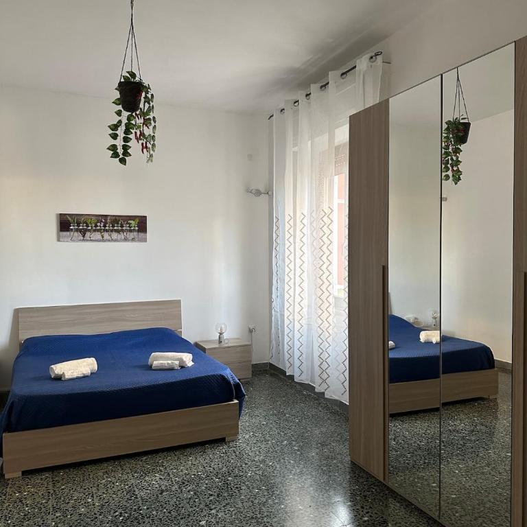Elena's House - Three-Bedroom Apartment with Balcony - 15