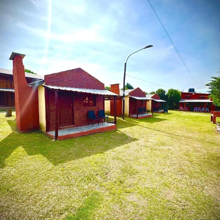 Koonex - One-Bedroom House - 1