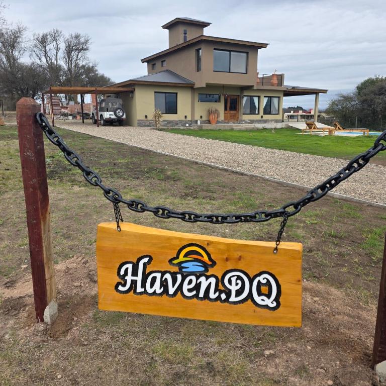 havendq - Three-Bedroom House - 1
