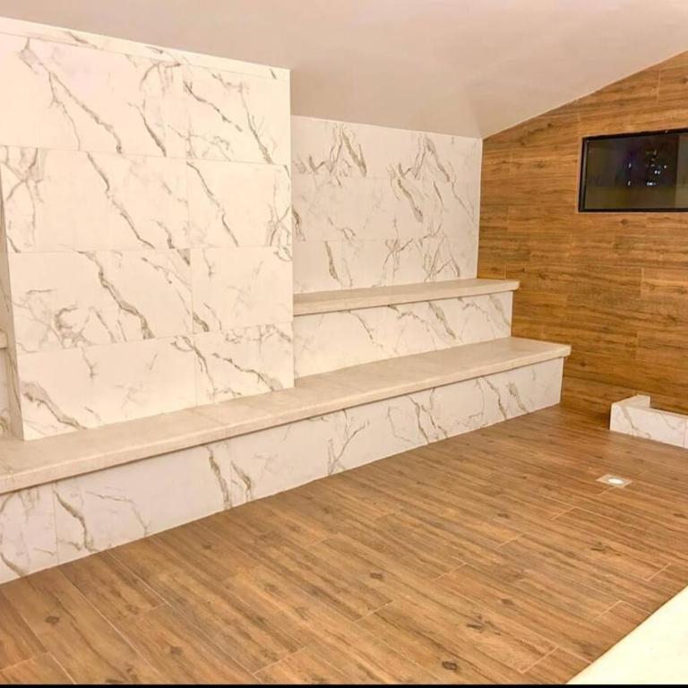 Apartaestudio cerca centros comerciales -Refugio romantico - Apartamento de 1 Dormitorio con balcón y vistas a la ciudad - 17