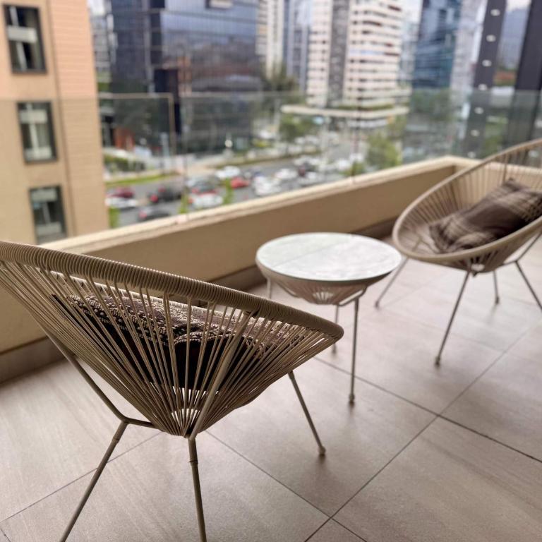 Nuevo y Comodo excelente ubicacion - Apartamento - 12