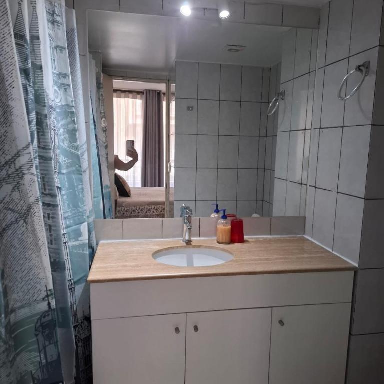 Santiago Skyline Suites - One-Bedroom Apartment - 11