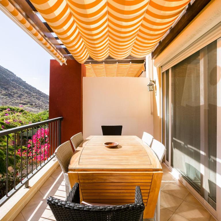 A 4 floors house with a large capacity - Casa de 3 dormitorios - 6