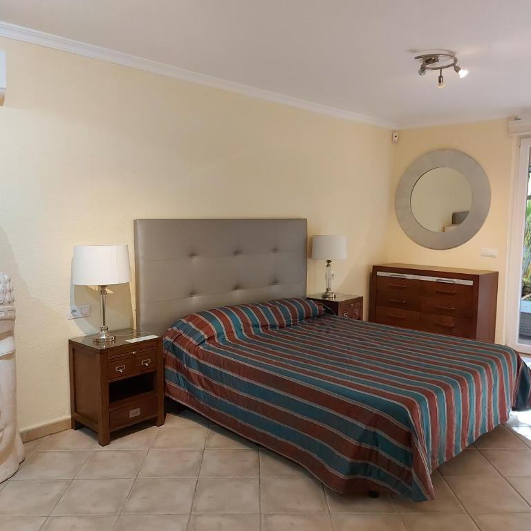 A 4 floors house with a large capacity - Casa de 3 dormitorios - 29