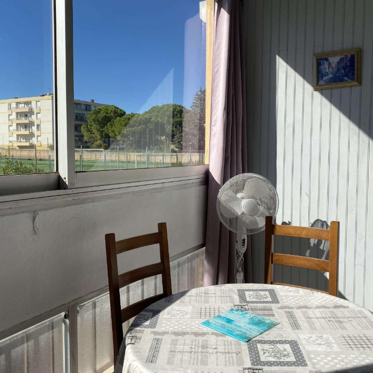 Studio avec parking privé à Balaruc-les-Bains, proche stade - FR-1-553-314 - Studio - 5