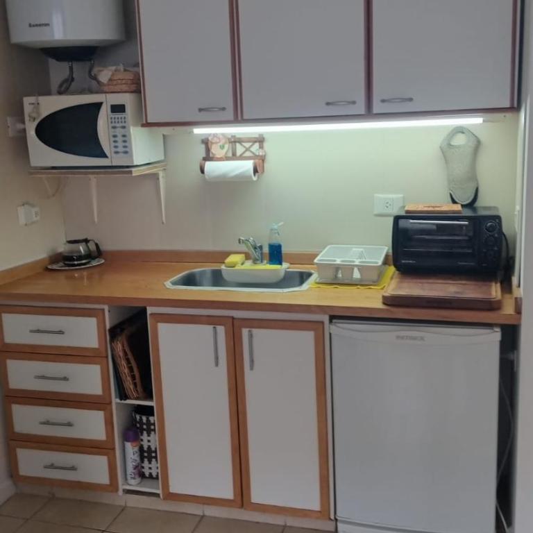 Comodo Monoambiente en el centro de la ciudad - Apartamento - 9