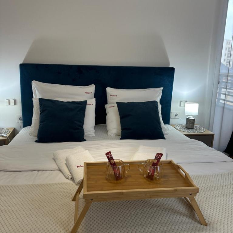 Palace 19 - One-Bedroom Apartment - 15