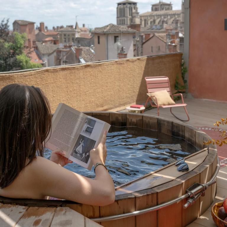 MiHotel - La Maison Rose - Maison Rose – bain nordique jacuzzi - 4