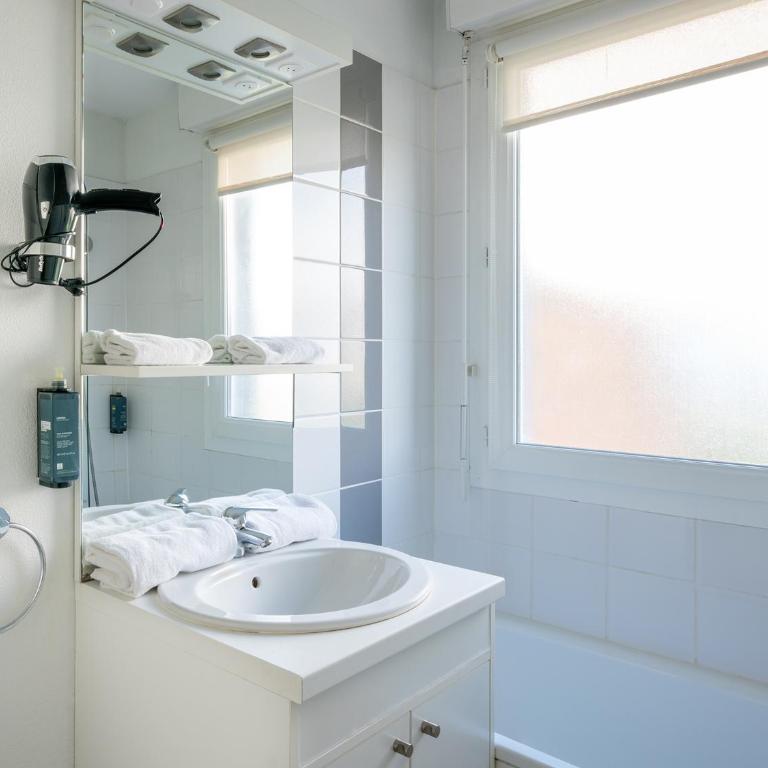 Séjours & Affaires Caen Le Clos Beaumois - Appartement 1 Chambre (4 Adultes) - 4