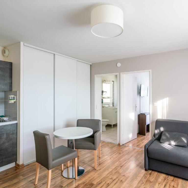 Séjours & Affaires Caen Le Clos Beaumois - Appartement 1 Chambre (4 Adultes) - 3