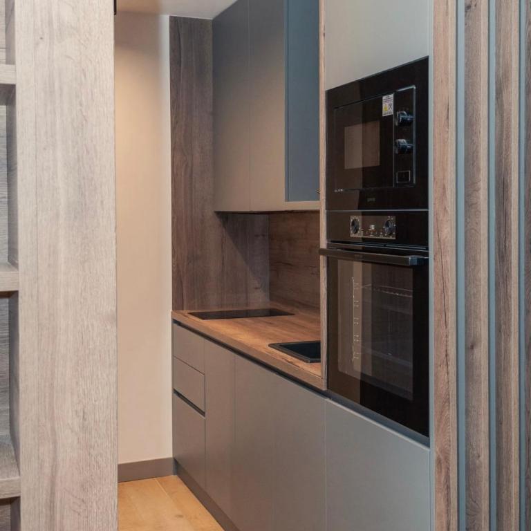 Apart-hotel Pahulja - Apartment with Mountain View - 6