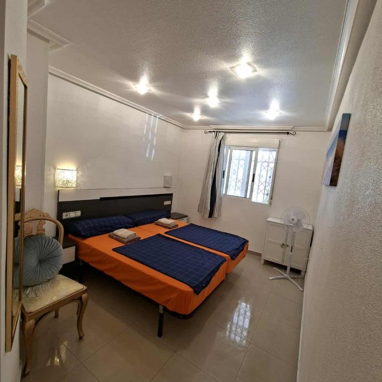 Pritty Apartement Baltico Torrevieja - Three-Bedroom Apartment - 6
