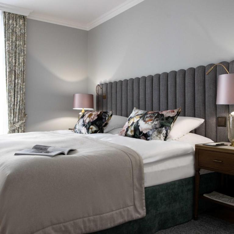 Victoria Jungfrau Grand Hotel & Spa - Deluxe Suite - 3